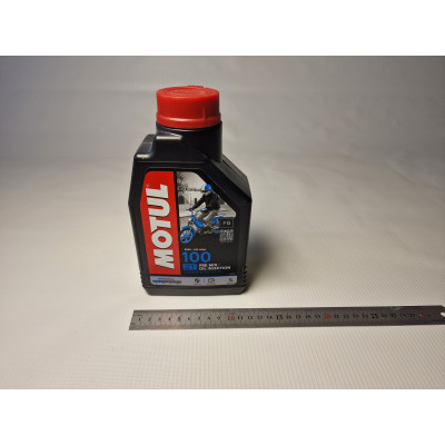Motul 100 2T (1 L)