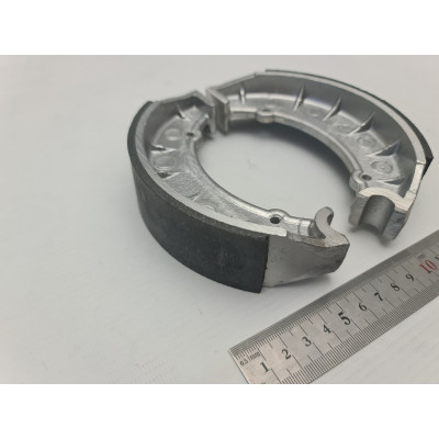 Колодки тормозные передние JAWA 634638CZ