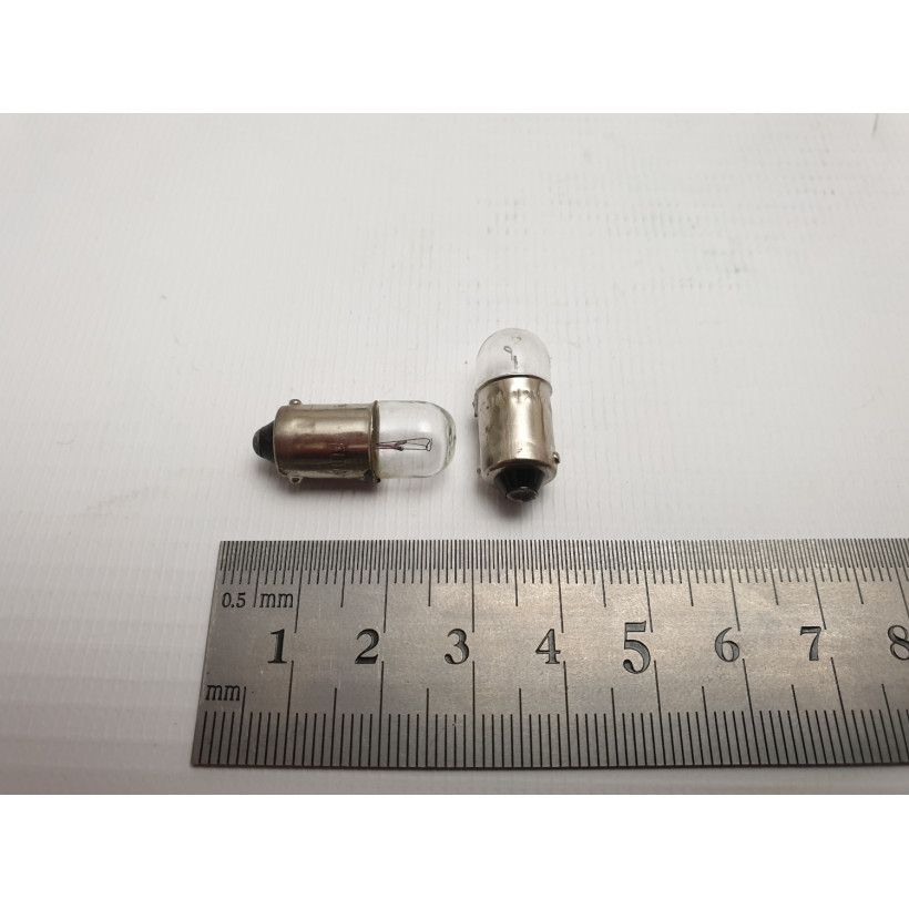 Лампа фарыприборной панели ELTA 12V 2W