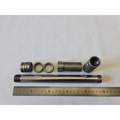 Ось заднего маятника на подшипниках JAWA 634\638