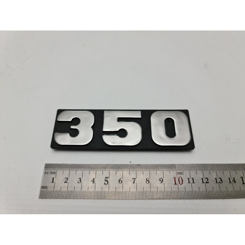 Накладка 350 бардачка CZ 472