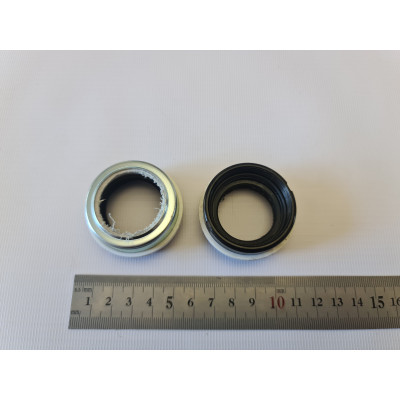 Сальниковая гайка JAWA 360/634