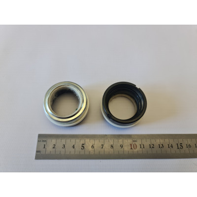 Сальниковая гайка JAWA 360/634