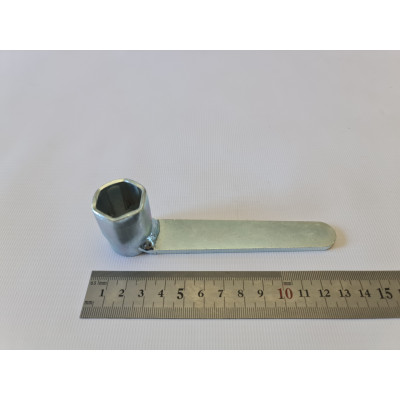 Свечной ключ 21мм