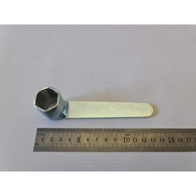 Свечной ключ 21мм