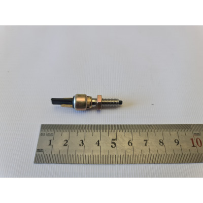 Выключатель тормоза передний универсальный