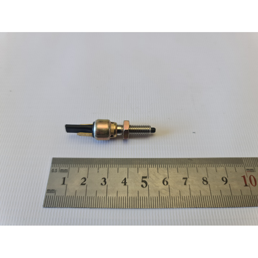 Выключатель тормоза передний универсальный