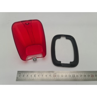 Стекло стоп сигнала с резинкой JAWA 559\360