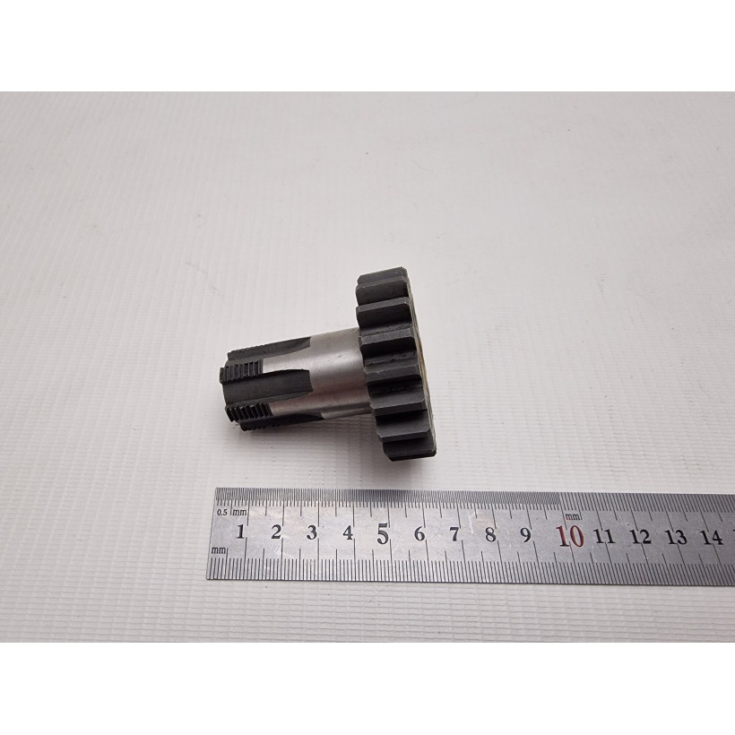 Вторичный вал кпп 19з JAWA 559\360