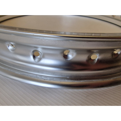 Обод алюминиевый 2,15X18  CZ 472