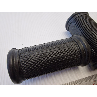 Резина пассажирской подножки JAWA 559\360