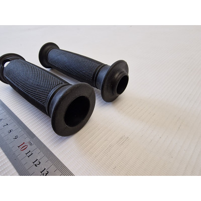 Грипсы руля комплект JAWA Perak\353\360