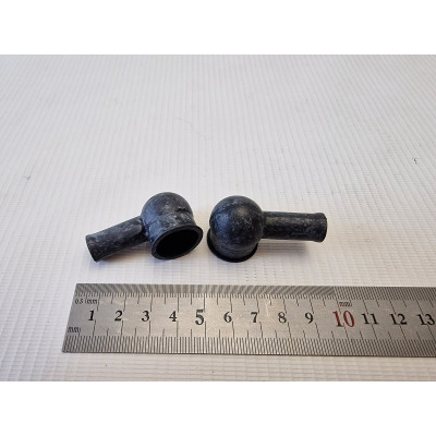 Колпачок изоляционный плюсового контакта 