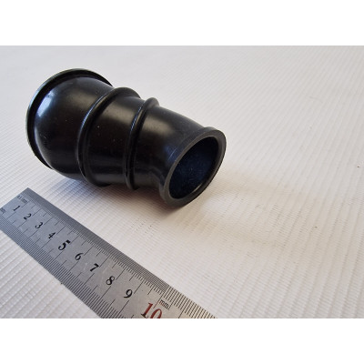 Переходной патрубок карбюратора Cezet