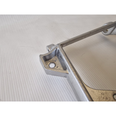 Центральная подставка JAWA 634\68\640