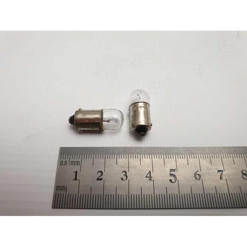 Лампа фары\приборной панели ELTA 12V2W