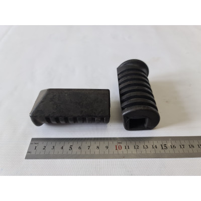 Резина передней подножки CZ 472