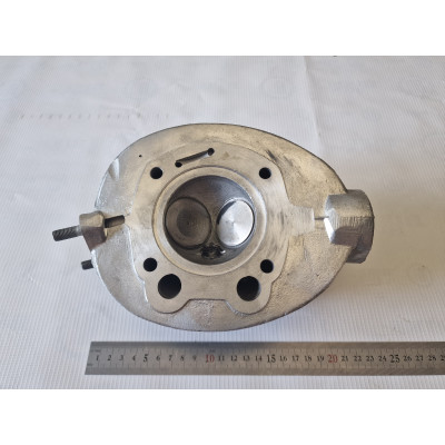 Головка правая ИМЗ УРАЛ 