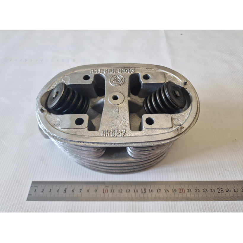 Головка левая ИМЗ УРАЛ 