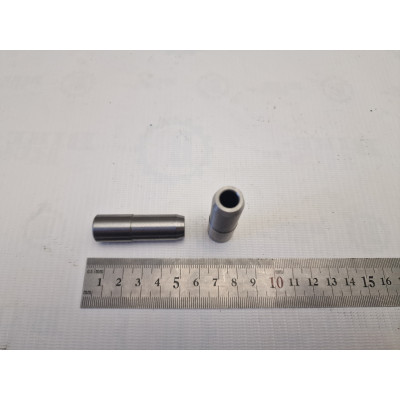 Направляющая втулка клапана УРАЛ\М67