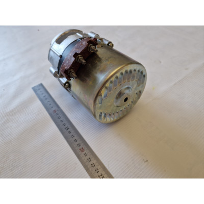 Генератор Г424 УРАЛ\М67