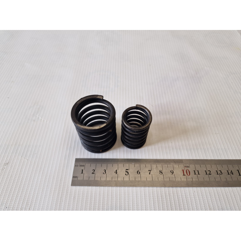 Пружина клапана УРАЛ\М67