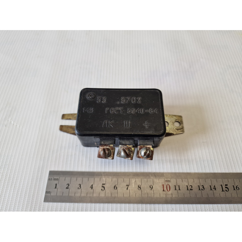 Реле регулятор 12В УРАЛ\М67