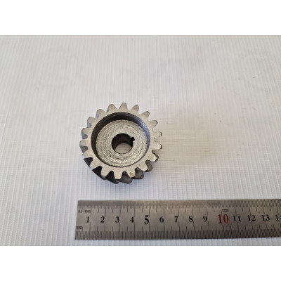 Шестерня генератора УРАЛ\М67