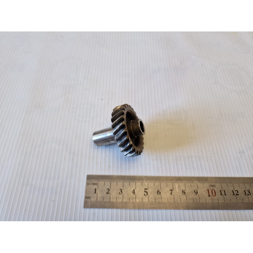 Шестерня масляного насоса УРАЛ\М67